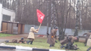     .  2015.